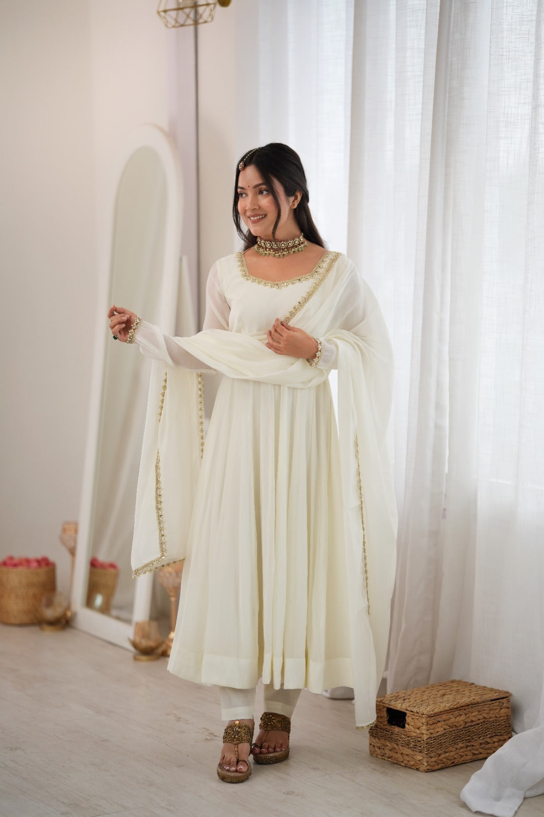 ANARKALI-SUIT