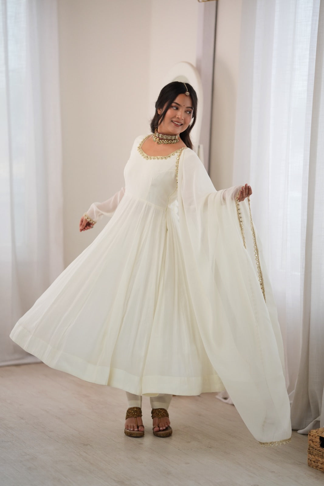 Women kurti Pure Mal Chanderi Fully Flare Anarkali Suit Set